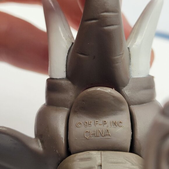 Fisher Price Animal Families LIONS & ELEPHANT Figures Jointed Vintage 1995 - Picture 4 of 11